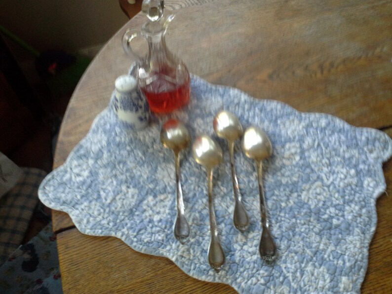 Silverplate-Memory Serving spoon 1950s-by Rogers