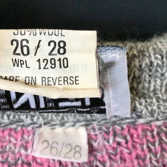 Vtg Venezia Sportswear Sweater Pink and Gray Pull… - image 6