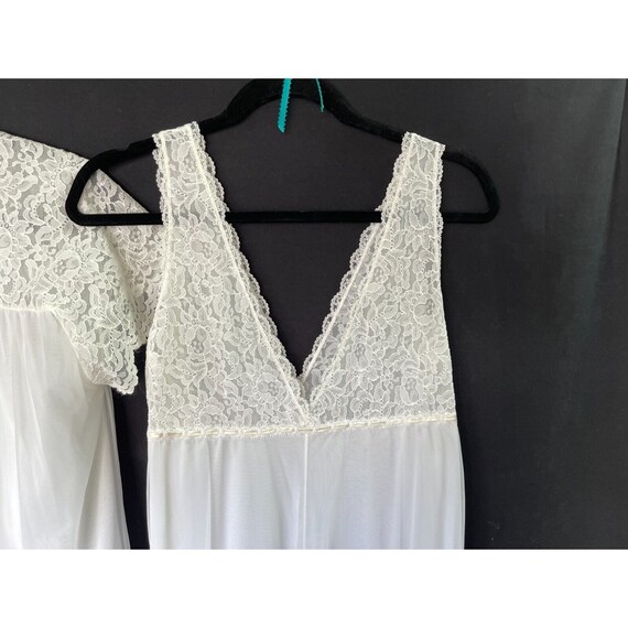 Vtg Intime Negligee Nightgown Set White Gown and … - image 4