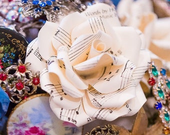 Sheet Music Paper Flowers - Sheet Music Wedding Bouquet