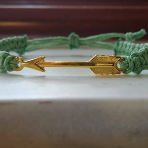 Arrow Bracelet, archery jewelry, archery bracelet, arrow jewelry, square knot bracelet, follow your arrow, simple bracelet, knotted bracelet