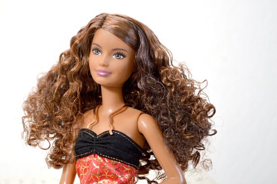 barbie choker necklace