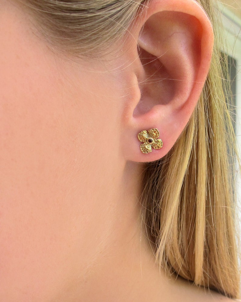 Gold stud flower earrings 14k with garnet January birthstone flower gold earrings. solid gold stud earrings