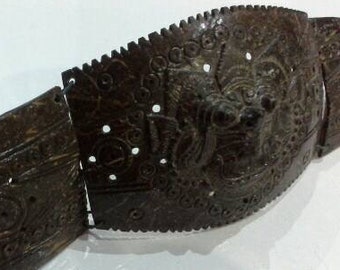 Antique Indonesian Ethnic Asian Foo Dog Hand Carved Coconut Shell Belt Rare Vintage
