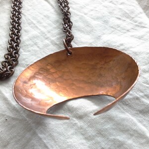 Vintage Artisan Hammered Copper Domed Lunula Moon Pendant Copper Chain image 5
