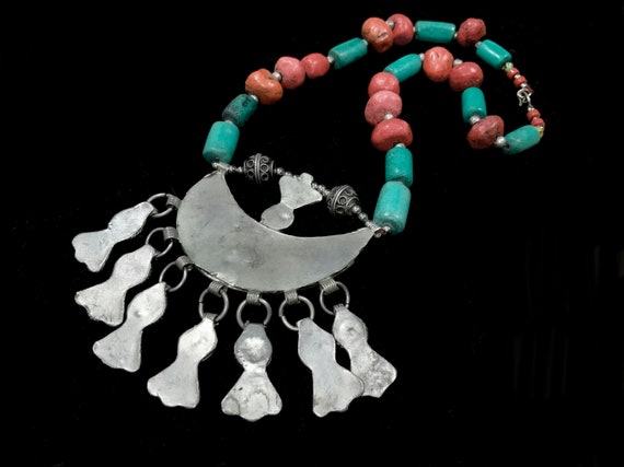 Antique Moroccan Berber Necklace Silver Enamel Pe… - image 3