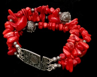 Vintage Natural Red Coral & 835 Solid Silver Bracelet 19cm