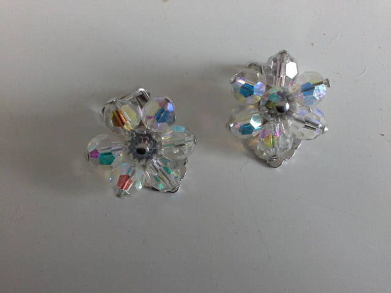 Silver Tone Clips c 1950/'s Vintage AB Aurora Borealis Rainbow Crystal Glass Bead Flower Clip On Earrings