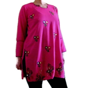 Vestido túnica BOHO con bordado fucsia, kurta rosa indio, túnica hippie, bordado floral, top largo bohemio, blusa túnica étnica para festival, talla L