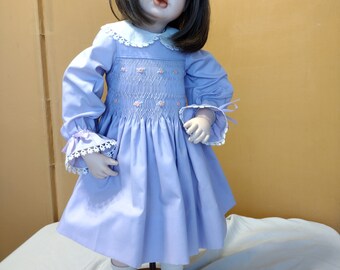 Handgefertigte Porzellan Puppe Hillary