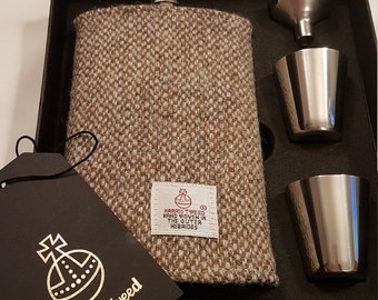 Harris Tweed Hip Flask, Shot Glasses i zestaw lejków. Harris Tweed Prezent/Prezent dla Niego/Prezent na Boże Narodzenie/Prezent Szkocki/Prezent dla Drużbów/Świadków