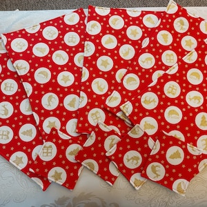 Christmas Table Mats and Coasters - Christmas Place Settings - Holiday Mats-Christmas Table Wear. Sparkly Gold/ Red/White