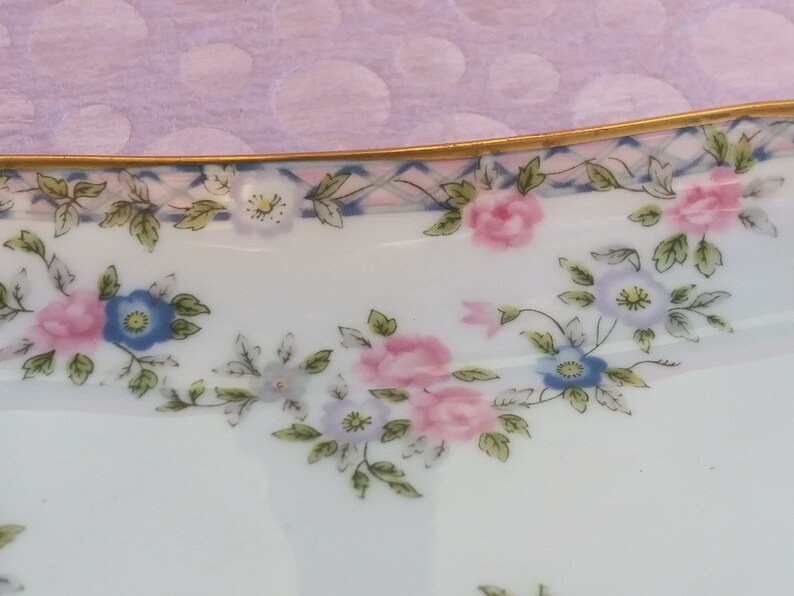 J Vintage Jewelry Dish Trinket Dish Fine Bone China COALPORT Made In England