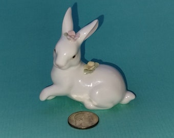 Vintage Rabbit Figurine White Porcelain Irredencent Bunny