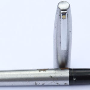 Vintage Sheaffer Imperial Fountain pen Full metal body Fine Nib Australia