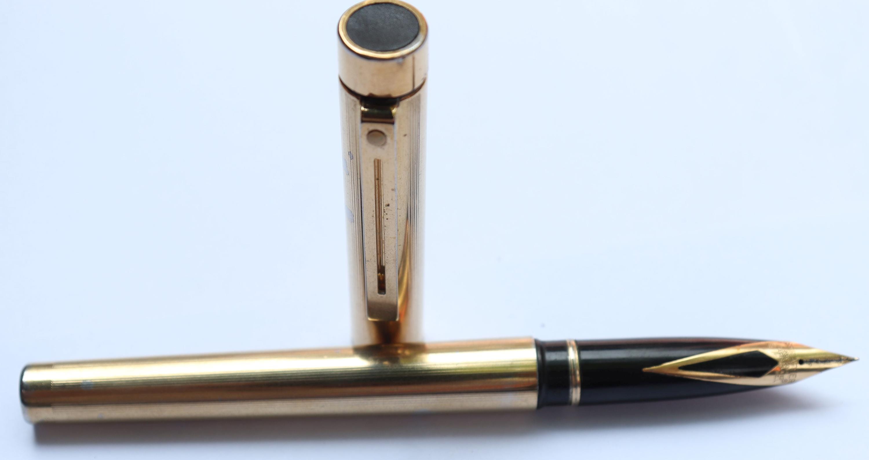 タルガ シェーファー 万年筆 SHEAFFER - 14Kペン先 ゴールドの通販 by