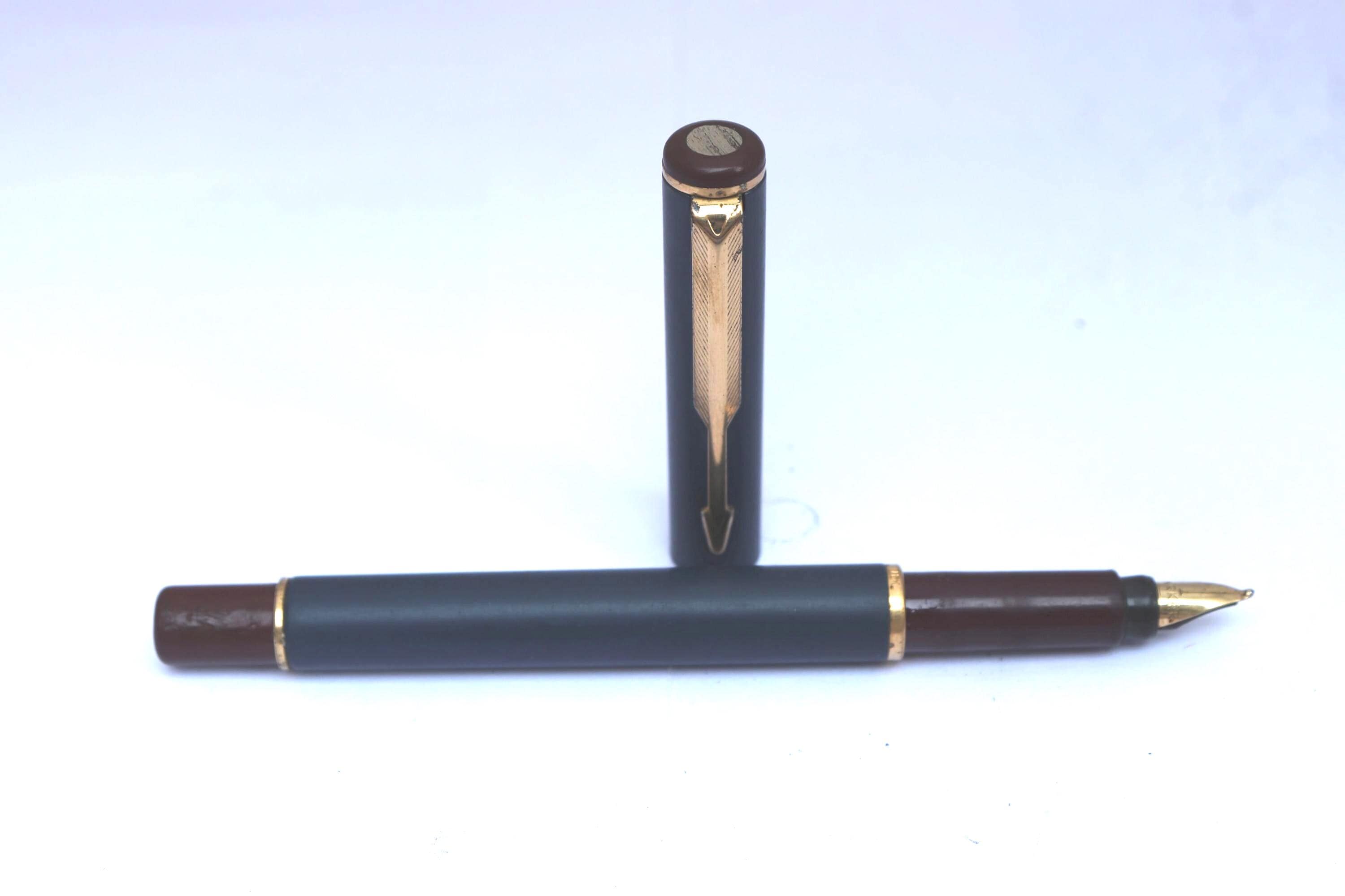 Vintage Parker 88 Rialto Fountain Pen Matte Blue Body Medium Nib