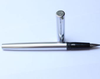 Vintage Waterman Fountain pen Metal brushed chrome body Fine Nib France