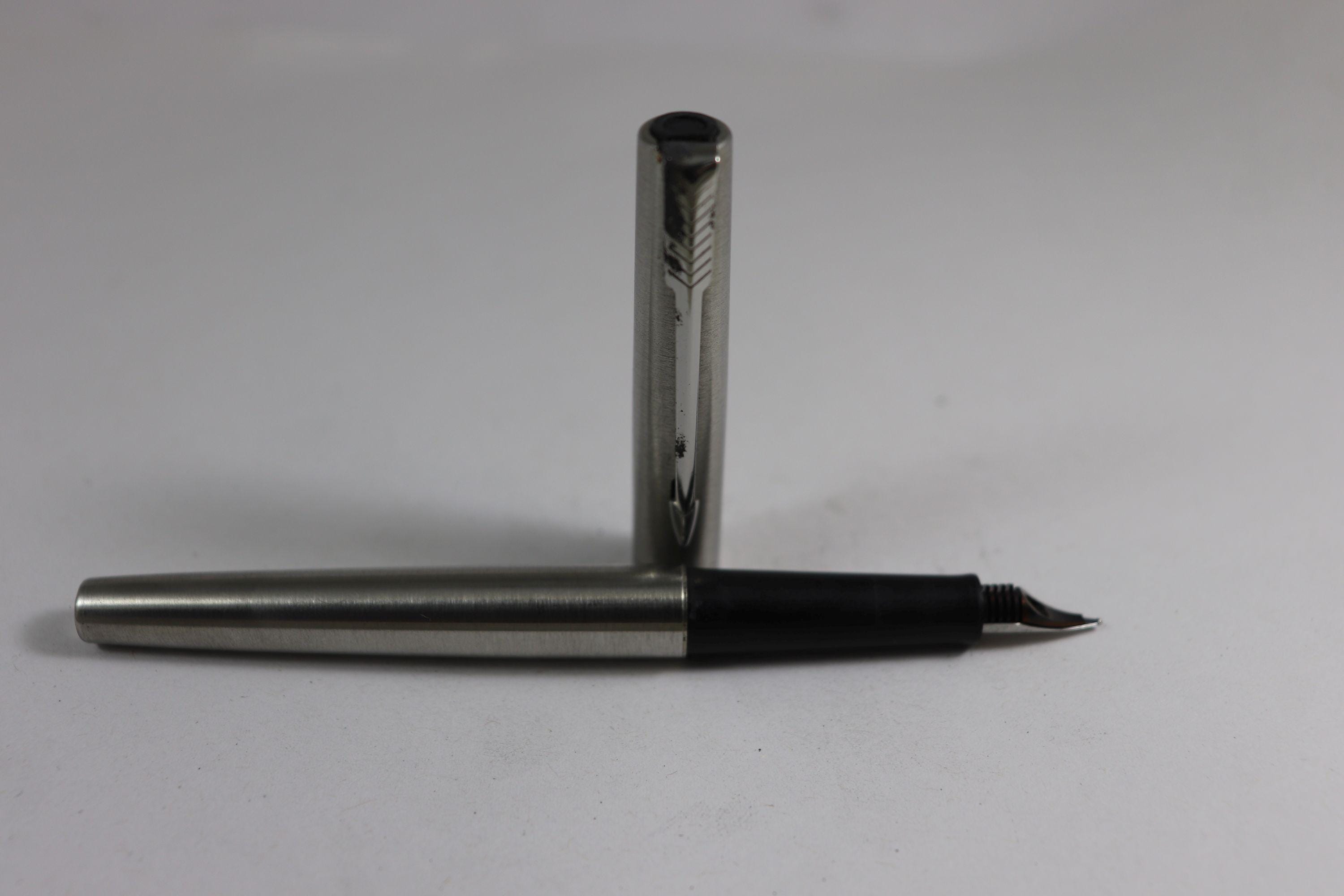 古いペン類　No.1～9 BIC ビック 4色ボールペン サインペン 多色 1.0mm（ペン類