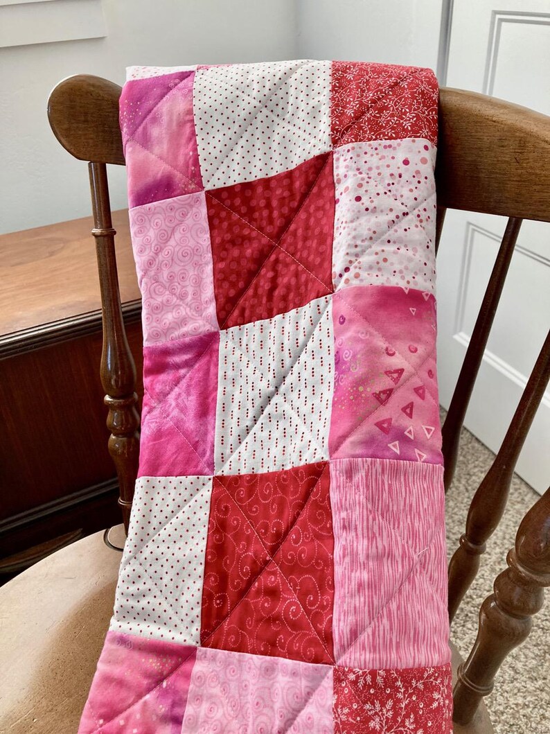 Hearts Pink and Red LAP Quilt! Valentine's Day Decor/traditional ...