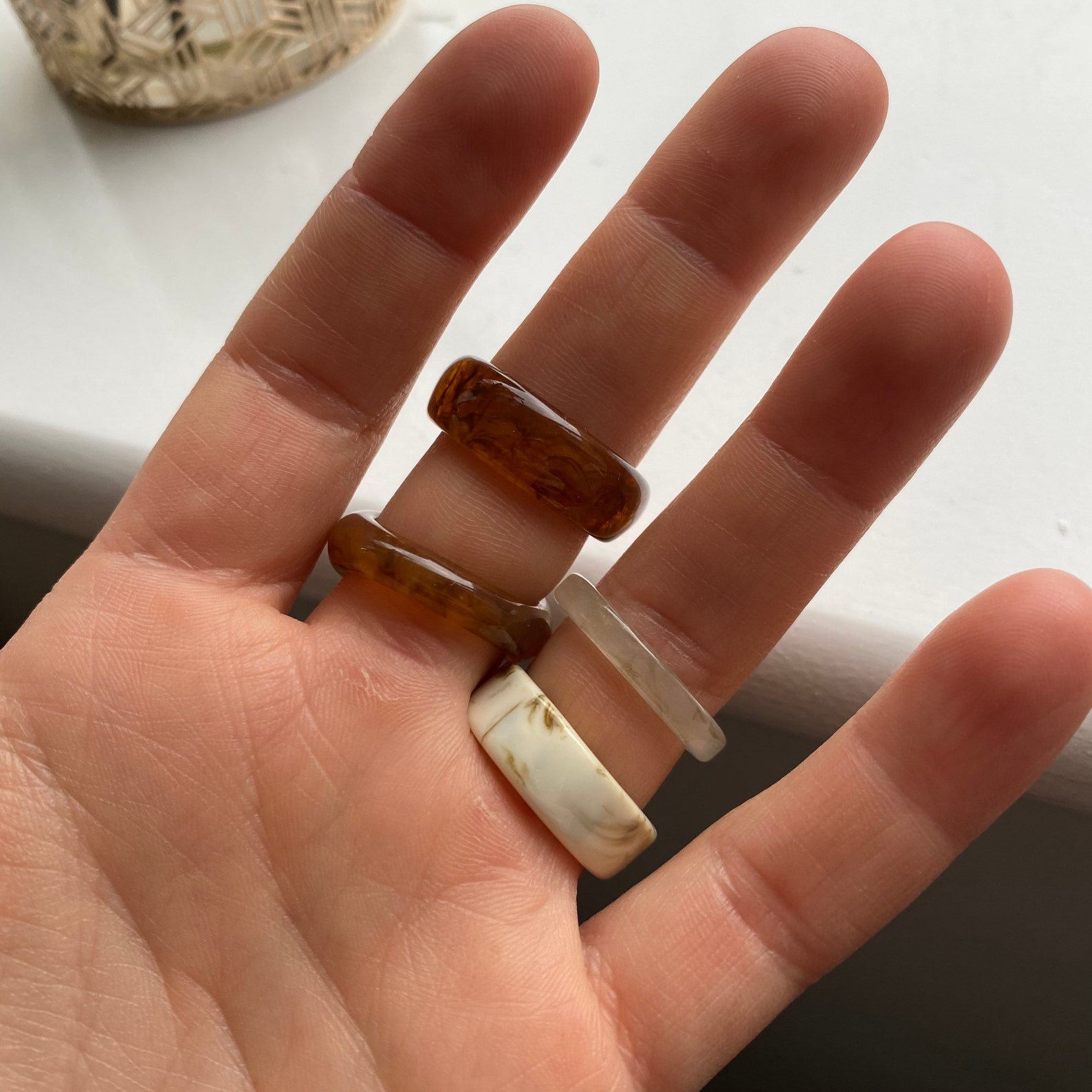 Conjunto de 4 anillos de plástico acrílico de resina de color Etsy