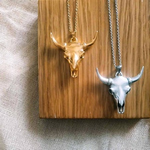 Bull skull necklace Horn necklace Buffalo skull Bull skull pendant Punk rock necklace Mens necklace Gifts for men Tribe necklace