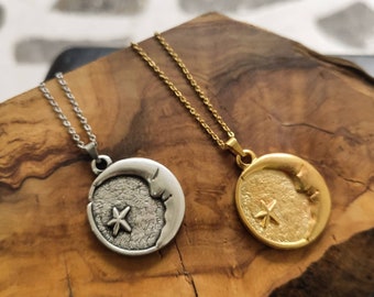 Moon phase necklace, Dark souls necklace, Mystic Moon pendant, Gold moon necklace, Birthday gift, graduation gift, Gift for her,