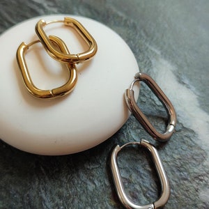 Gold Rectangle shape hoop earrings, Gold geometric earrings, Dangle earrings, Every day earrings, Minimalist earrings, Gift for her
