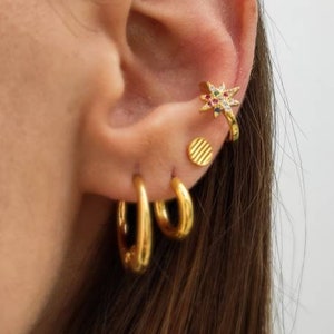Cerchio a conchiglia, polsino per orecchie in oro, polsini per orecchie, polsino per orecchie senza piercing, gioielli celestiali, regali per lei, piercing finto all'elica, orecchini a stella, orecchini a conchiglia