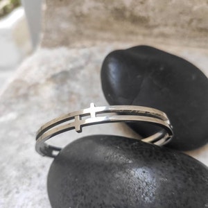 Cross bracelet, Husband gift, Boyfriend gift, Gift for dad, Gift for him, Gift for men, Mens gift, Mens bracelet, Bracelets for men