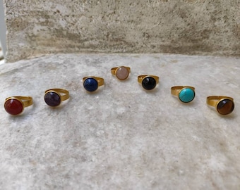 Anello con pietra di luna, anello con turchese, anello con corniola, anello con onice, anello con lapislazzuli, anelli vintage con pietre, anello da strega, anello in ottone, anello con pietre preziose