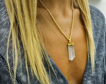 Quartz  crystal necklace, Clear quartz necklace, Chakra necklace, Gemstone necklace, Healing Crystals, Raw Quartz Pendant, Crystal point
