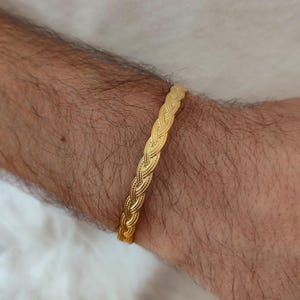 Heren goud gevlochten manchetarmband, open gouden armband, heren armband met stippen, minimale armband, gouden herenarmband, cadeau voor hem