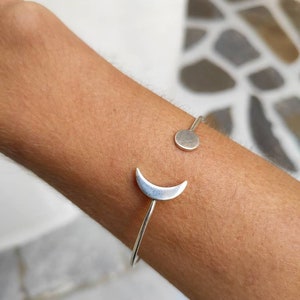 Silver moon bracelet, Moon phase bracelet, Celestial jewelry, Celestial bracelet, Moon jewelry, Crescent moon, Moonchild bracelet
