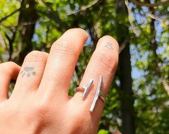 Anello minimalista Anello Open Bar Anello delicato Anello boho Anello in argento con pollice Anello aperto Anello semplice Anello in oro Anello regolabile Anello Jungle Anello sottile