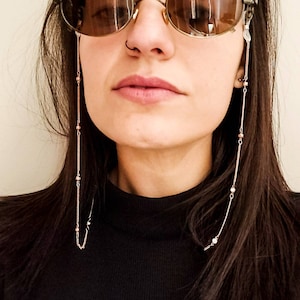 Gold Sunglasses Chain Accessories, Eyeglass Holder, Reading Glasses, Sunglass Chain, sunglass strap, Sunglass holder, Birthday Gift