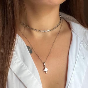 Minimalistische silberfarbene Choker Halskette, Stern Halskette, Stern Schmuck, Zarte Halskette, Layered Halsketten, Damen Halskette