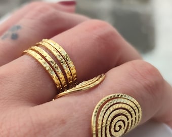 Gold Spiral ring, Thumb ring, Silver statement rings , Gold chunky spiral ring, Delicate ring, Adjustable Rings for women