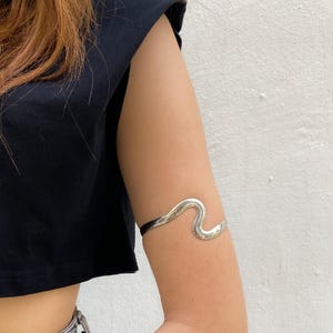 Silver chunky upper arm cuff bracelet, Adjustable armband, Arm bracelet, Wavy arm bracelet, Statement arm cuff, Gift for her image 11