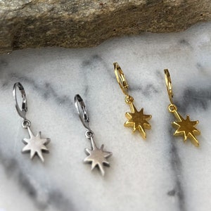 Silver star huggie hoop earrings, Gold Dangle earrings, Celestial earrings, Vintage earrings, Small hoop earrings, Gold dangle earrings