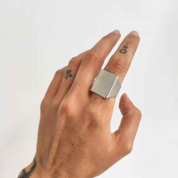 Square silver minimalist ring, Statement ring, Rings for Women, Gift for her, Christmas gifts, Best friend gifts, Simple Ring, Cube ring