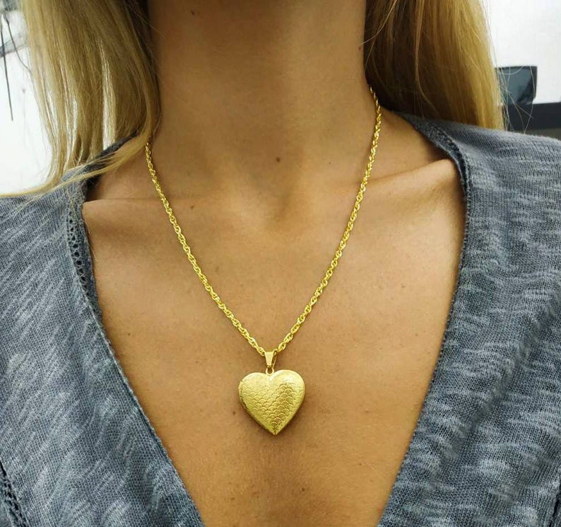 valentines day Gold Heart Locket Necklace, Personalized Gift, Locket pendant, Memorial gift, Personalized Locket, Photo locket image 7