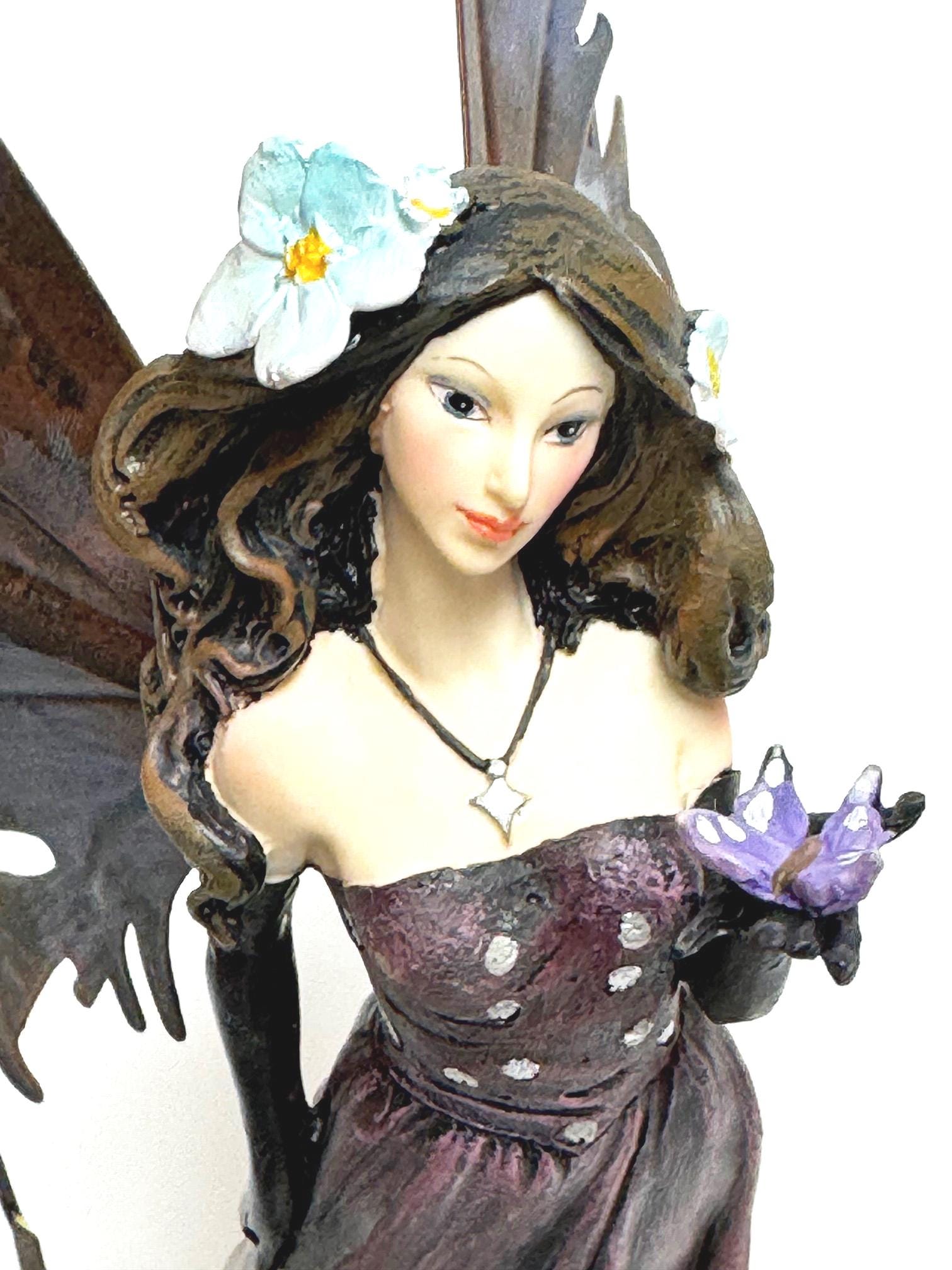 Night Faerie 60386-3, Zemeno Night Faerie Holding Butterfly