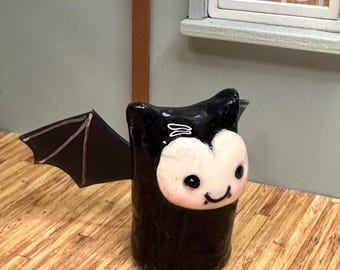 Batty Sprite, sprite figurine, Halloween decor
