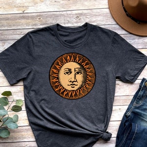 Sun Graphic Art T-Shirt No. 8, Vintage Sun Shirt Classic Sun Art Shirt Boho Gift Shirt, Vintage Art Print Graphic Sun Design Sun Graphic Tee