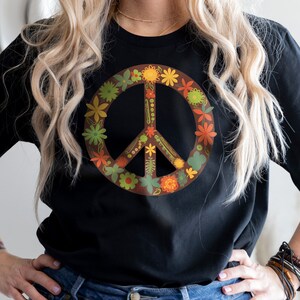 Vintage Hippie Peace Sign T Shirt No. 1, Peace Symbol 1960&#39;s Retro Art Gift T Shirt Hippie Style Groovy Art Shirt Vintage Global Peace Shirt
