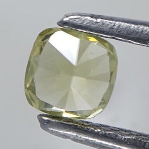 0.24 Carat Oval Shape Diamond Oval Cut Diamond Greenish Yellow Color Diamond Brilliantcut Diamond Natural Loose Diamond Gift For Her