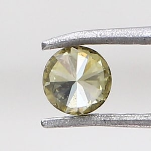 Yellow Color Diamond 0.07 TCW Round Shape Brilliantcut Diamond Natural Diamond To Make Diamond Ring