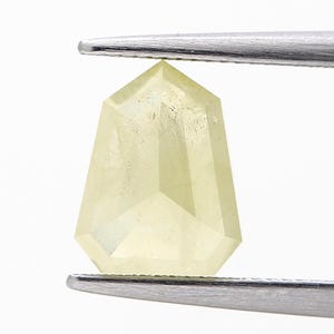 Natural Diamond 1.85Ct Light Yellow Color Shield Shape Diamond Stepcut Diamond Gift For Her