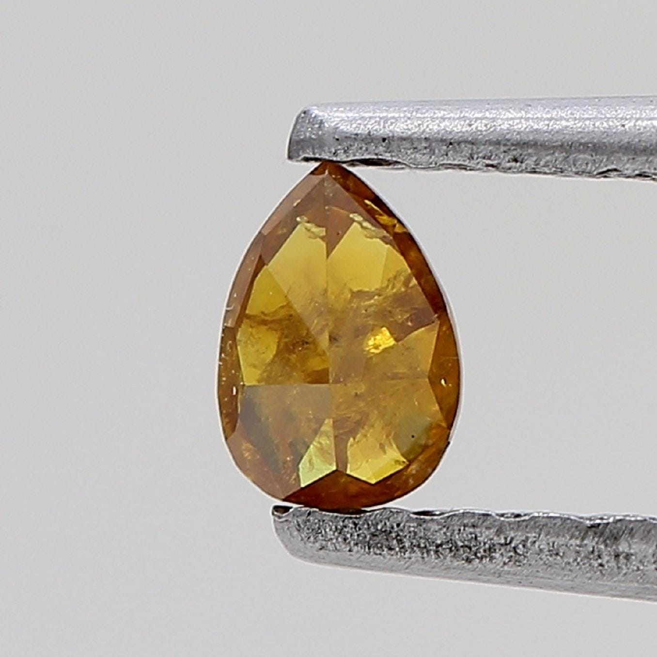Diamant Rose Naturel Certifié GIL 0,36 Ct - Provenance Argyle (Australie), Taille Cushion, Non Traité